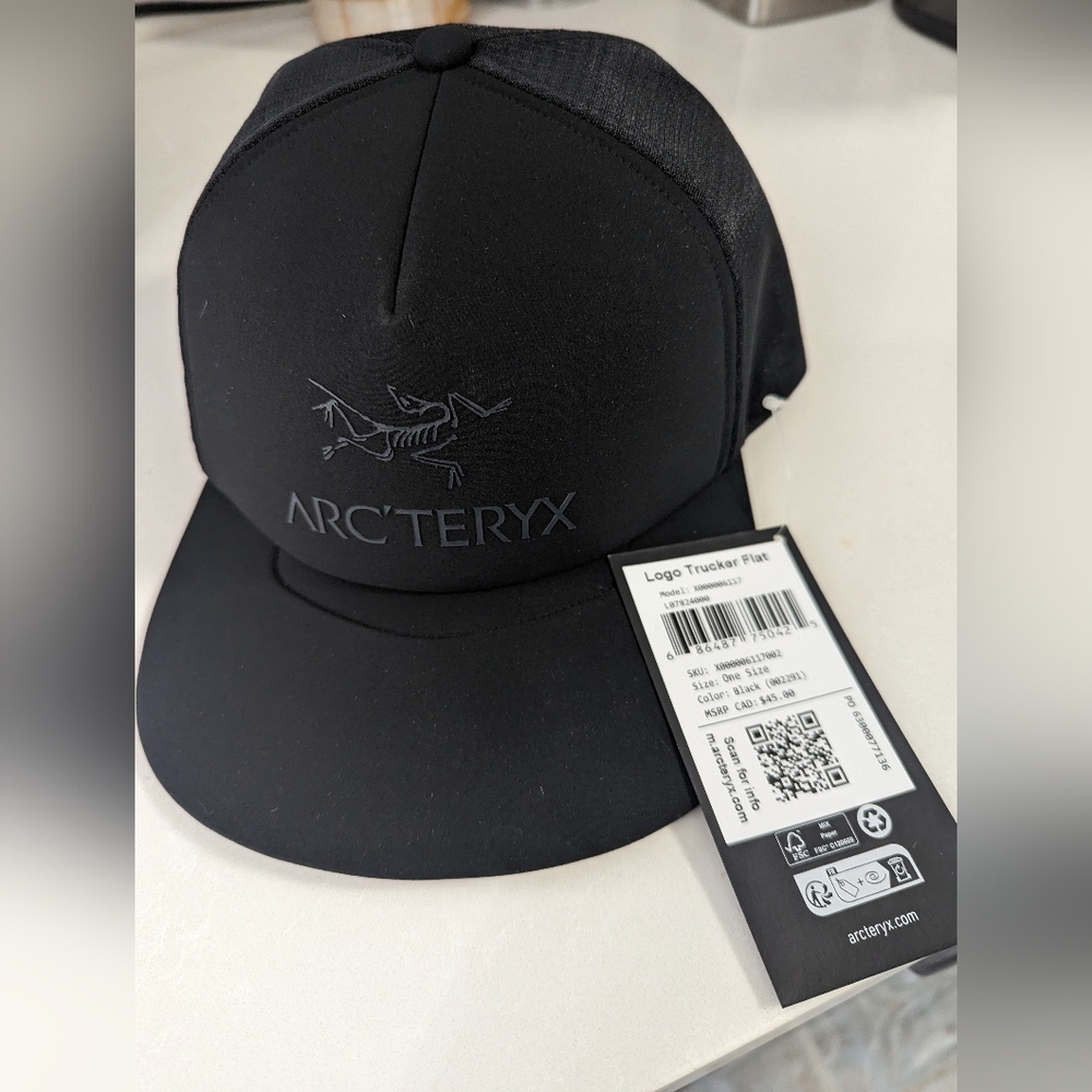 Arc'teryx trucker hat